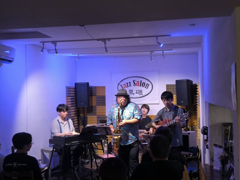 IMG_20250816_202238_R