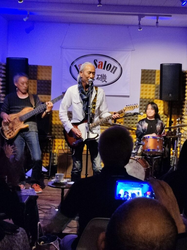 LINE_ALBUM_20231028 Ramblersライブ_231029_14_R